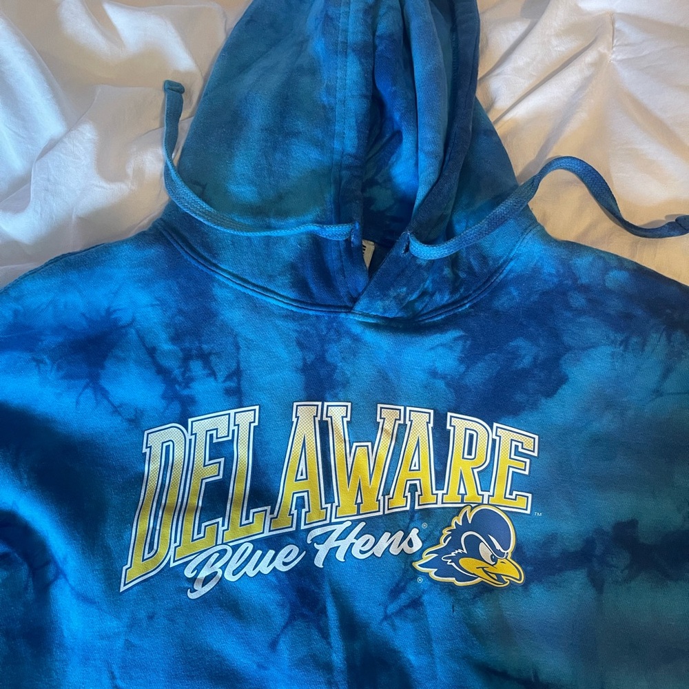 Delaware Blue Hens Tie-Dye Hoodie